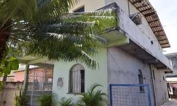 Imagem 5: /Casa com 3 Qrts e 2 apartamentos no Cidade de Deus