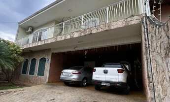 Imagem: Casa à venda com 4 quartos no Parque São