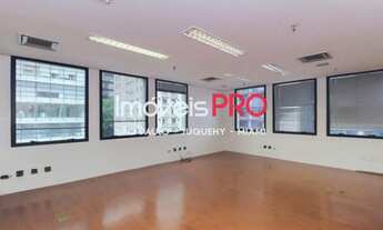 Imagem: Conjunto comercial com 127m², 2 vagas na