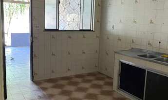 Imagem: Aluga-se casa km 49 - próximo de comercios