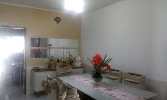 Imagem 3: Casa 3/4 com uma suite e piscina no Santa Lucia