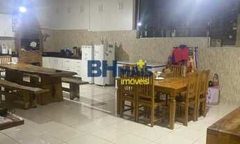 Imagem 2: ?rea Privativa de 03 quartos no bairro Paquet?