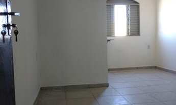 Imagem 2: Kitnet bem localizada