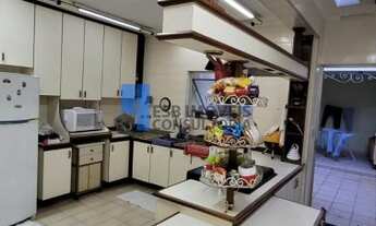 Imagem 2: Sobrado para Venda em São Paulo, Jardim Santa Cruz, 3 dormitórios, 2 suítes, 3 banheiros