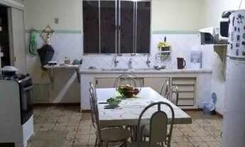 Imagem 4: Sobrado à venda em Presidente Altino com 4 vagas de garagem