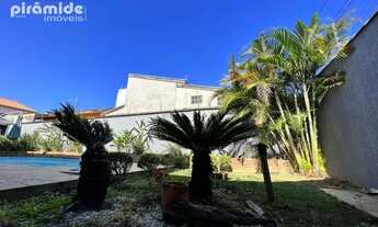 Imagem 3: Casa com 4 dormitórios para alugar, 324 m² por R$ 5.130,00/mês - Villa Branca - Jacareí/SP