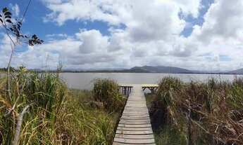 Imagem: Terreno com 304 m² na lagoa de Ibiraquera