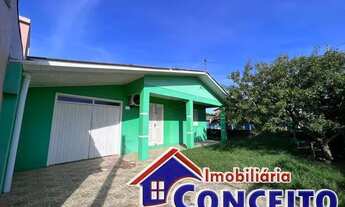 Imagem 2: C605 - Residência com 3 dormitórios próxima ao mar no balneário Ipiranga