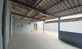 Imagem 6: Galpão/Depósito/Armazém para aluguel e venda possui 270 m2, com 3 quartos, sendo uma suíte