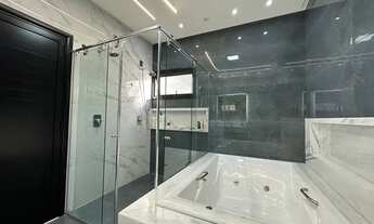 Imagem 3: Casa para venda com 318 metros quadrados com 4 quartos em Condomínio do Lago - Goiânia