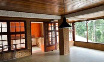 Imagem 1: Troco casa em Campos do Jordão por chácara com escritura região São José do Rio Preto