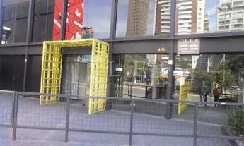 Imagem 6: Imóvel em excelente localização na Av JK