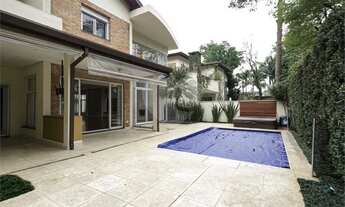 Imagem: Condomínio com 4 quartos à venda em Alto