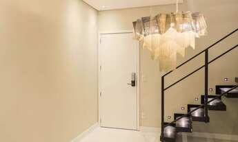 Imagem 2: Apartamento para aluguel possui 123 metros quadrados com 2 quartos em Vila Olímpia - São P