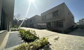 Imagem 6: Casa em condomínio maravilhoso com 943m