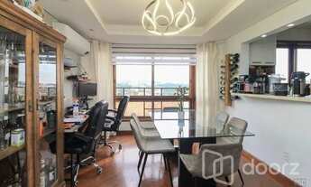 Imagem 7: PORTO ALEGRE - Casa Padrão - Ipanema