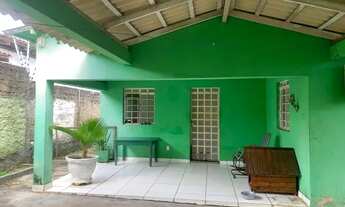 Imagem: Casa de esquina bairro pricumã