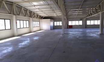 Imagem 6: APLHA CENTER Galpão / depósito com 3 vagas na garagem