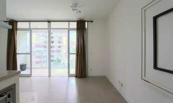 Imagem 4: Apartamento para Aluguel - Real Parque, 1 Quarto, 35 m2