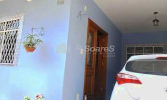 Imagem 2: Casa com 3 quartos na rua Luis Beltrão- Vila Valqueire