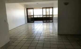 Imagem 5: Imóvel para aluguel tem 225 metros quadrados com 4 quartos em Maurício de Nassau - Caruaru