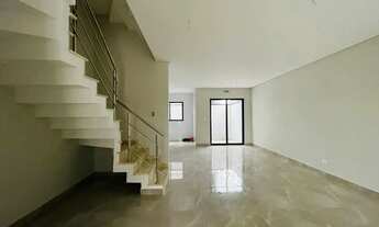 Imagem 6: Sobrado Triplex de Alto Padrão, 4 quartos sendo 3 suítes com 3 vagas no Boqueirão - Curiti