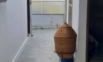 Imagem 4: Casa Petrópolis Mosela 4 quartos rua próxima a Igreja