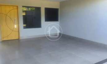 Imagem 5: CASA COM CLOSET E SUÍTE - RITA VIEIRA