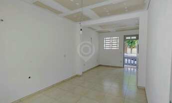 Imagem 4: Casa de rua - / Residencial / Centro