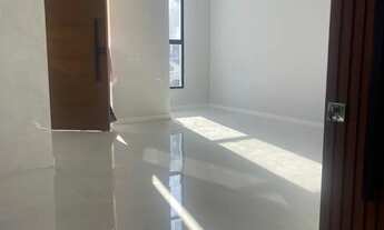 Imagem 10: Linda Casa Dúplex no Condomínio Fabergé Residencial com 3 salas