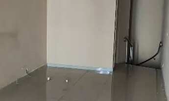 Imagem 6: Loja no coração da Praça Saens Pena