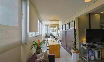 Imagem 7: Apartamento à Venda - Vila Paris, 4 Quartos, 180 m2