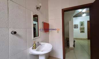 Imagem 6: Casa estilo sobrado para venda de 3 dormitórios com 2 vagas de garagem no bair