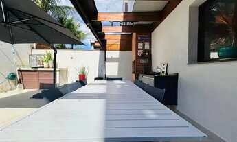 Imagem 4: Casa no condomínio Blue Bay para venda com 5 quartos, sendo 5 suítes , 300m²