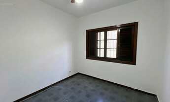 Imagem 5: Casa térrea para locação anual na região central de Bertioga, 3 dormitórios, sendo 1 suíte