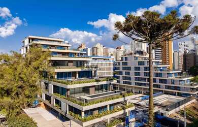 Imagem 2: Revenda - Apartamento com 3 suítes no Bigorrilho