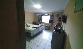 Imagem 6: ALUGA-SE CASA AMPLA EM PAU AMARELO!