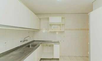 Imagem 6: Imóvel para aluguel tem 191 metros quadrados com 3 quartos em Pedra Redonda - Porto Alegre