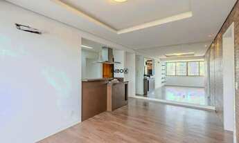 Imagem 7: Apartamento com 70m² de área privativa, semimobiliado, de 2 dormitórios, suíte, 2 vagas