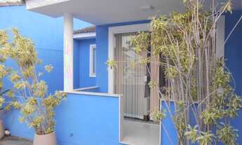 Imagem 6: Casa de condomínio sobrado para venda possui 200 metros quadrados com 5 quartos