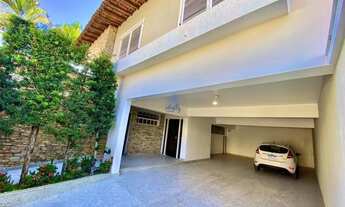 Imagem 3: Casa de 03 pavimentos com 05 quartos no Dona Clara