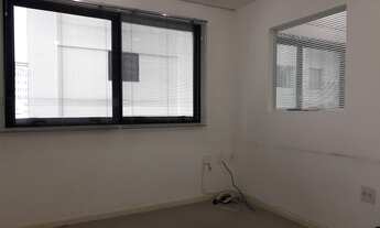 Imagem 7: Conjunto com 30 m², 2 salas e 1 vaga de garagem