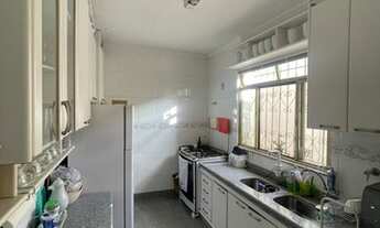 Imagem 7: Casa para venda possui 297 metros quadrados com 4 quartos em Santa Amélia - Belo Horizonte