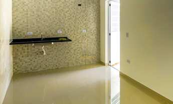 Imagem 3: Casa Assobradada no Jardim Oriente / 3 Dorms (2 Suítes) / 2 Vagas Cobertas / Varanda Ampla