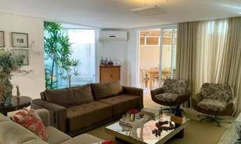 Imagem 3: Casa para venda tem 205 metros quadrados com 4 quartos em Jardins - São Paulo - São Paulo