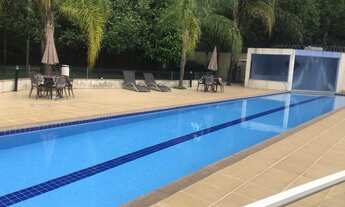 Imagem 2: Casa de condomínio para venda tem 234 metros quadrados com 4 quartos