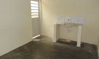 Imagem 2: Casa para Locação em Brasília, Riacho Fundo I, 2 dormitórios, 1 banheiro