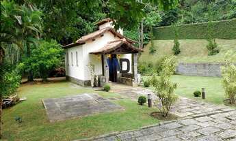 Imagem 6: Lindo sítio para venda com 3000 metros quadrados e com casa de 4 quartos