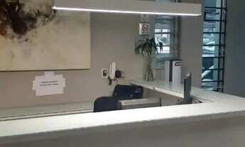 Imagem 3: Casa comercial com 315 metros AC, 8 salas, 6 WC's, 3 vagas - Pq . Continental