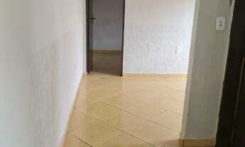 Imagem 6: Aluga-se casa de fundos de 2 quartos na QNN 25 Ceilândia Norte